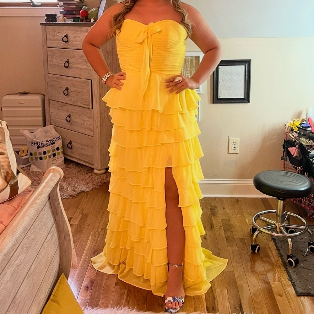 Source Unknown Strapless Yellow Ruffle Dress prom… - image 1